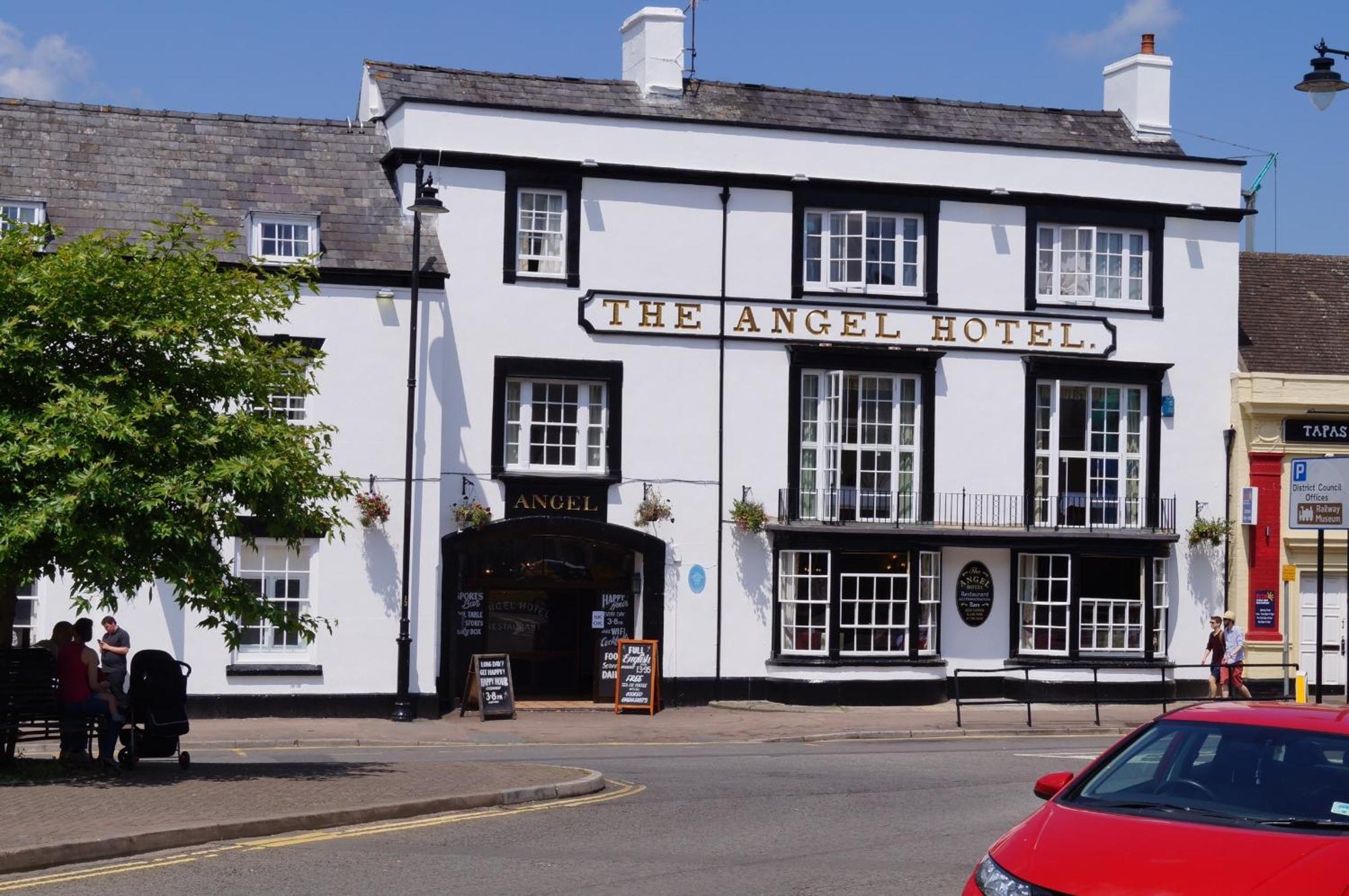 The Angel Hotel Coleford  Exterior photo